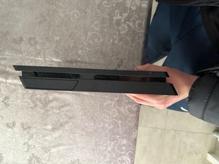 PS4 (PlayStation 4) 1 TB