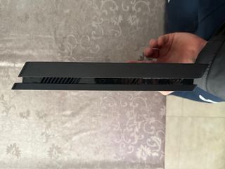 PS4 (PlayStation 4) 1 TB