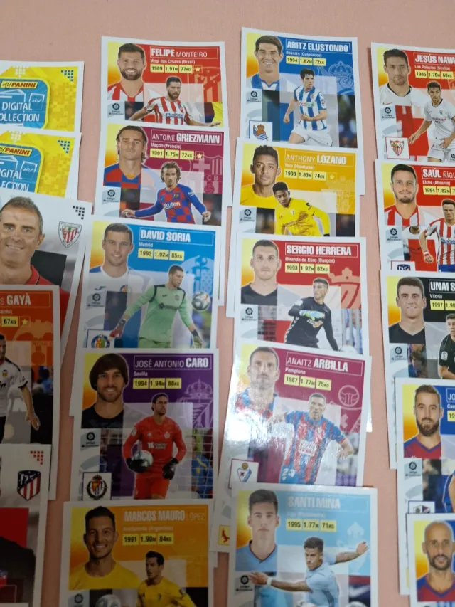 Lote 32 cromos Liga 2020-21
