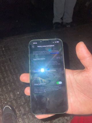 iPhone 13 128GB verde como nuevo poco negociable