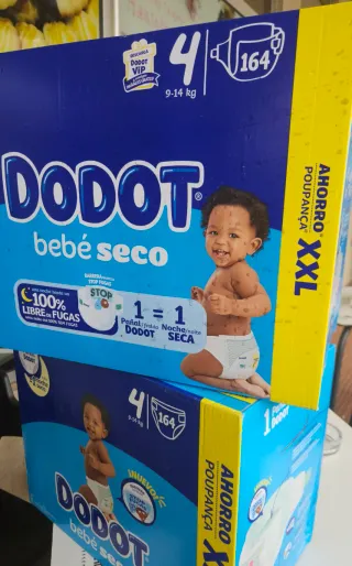 328 Fraldas Dodot Bebé Seco T4