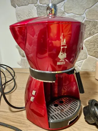 Macchina Caffè Bialetti Rossa