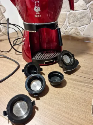 Macchina Caffè Bialetti Rossa