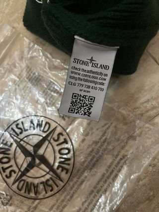 Gorro Stone Island Verde Oscuro