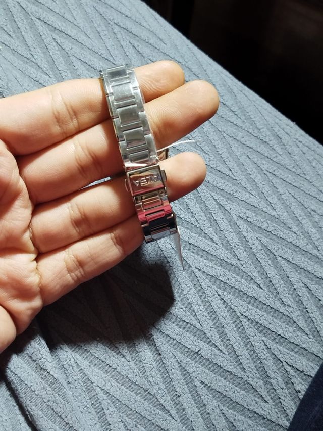 Seiko Alba Mujer 32mm – Azul 316L Cuarzo VJ22