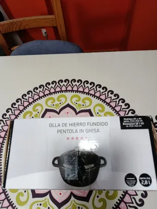 Olla Hierro Fundido Ernesto 2.8L Negra