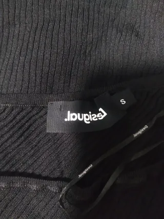 Top Desigual Talla M