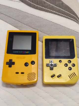 Dos consolas amarillas Funcionando OK