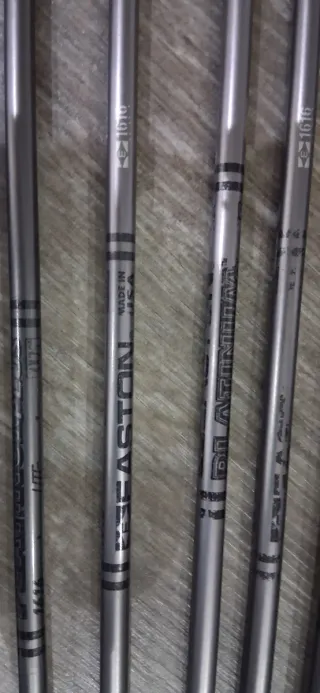 Arco recurvo Samick con accesorios