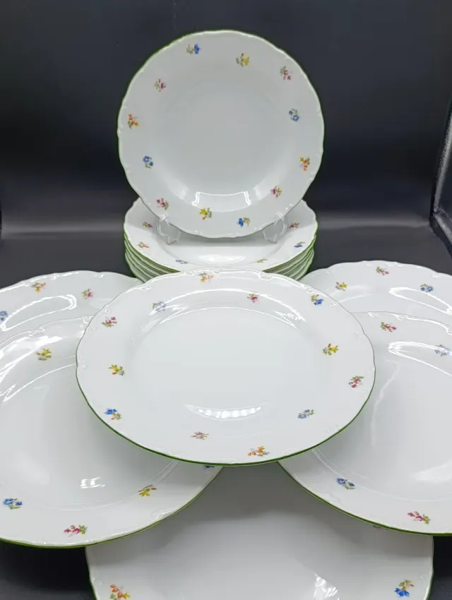 Set di piatti in porcellana Carlsbad