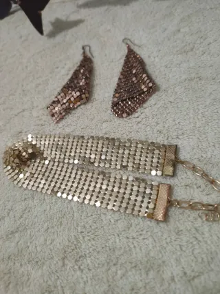 H&M - Conjunto Pendientes y Pulsera Oro