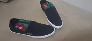 Zapatillas Lacoste Bajas Negras y Rojas