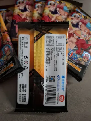 8 pacchetti sigillati One Piece Alabasta