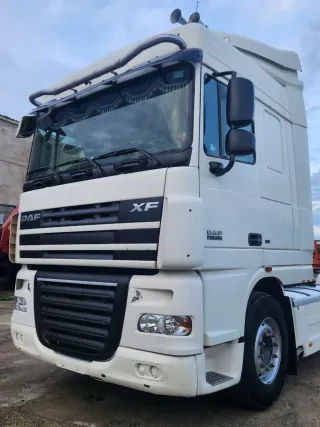 Cabeza tractora DAF XF 460