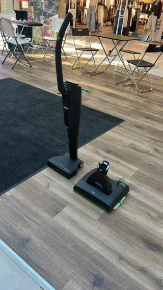 Folletto vk7 black limited edition