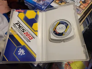 Pro Evolution Soccer 2013 / PSP
