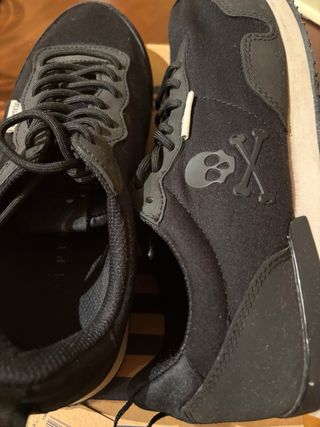 Zapatillas Scalpers talla 40 negras usadas una vez