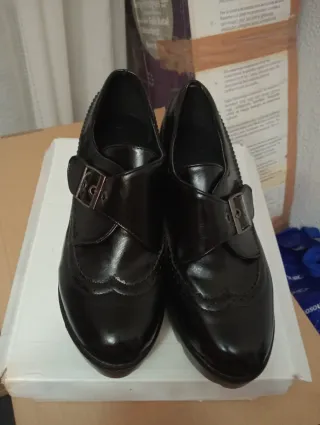 Zapatos negros tacón ancho mujer talla 38 nuevos