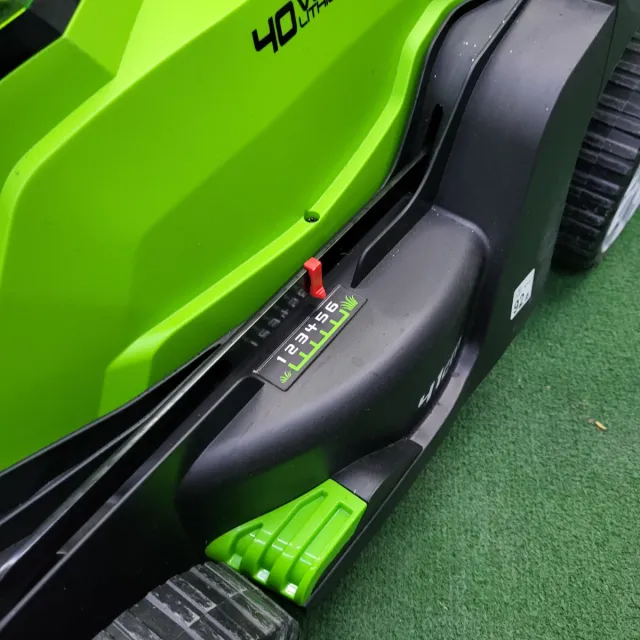 Cortacésped Greenworks G40LM41K2X Batería