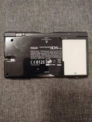 Nintendo DS Macro Negra/Blanca