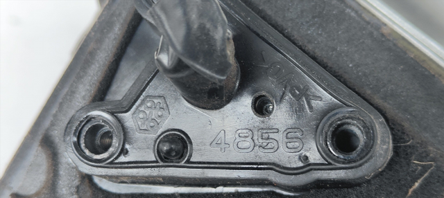 RETROVISOR IZQUIERDO TOYOTA RAV 4 FUNCRUISER (A1)