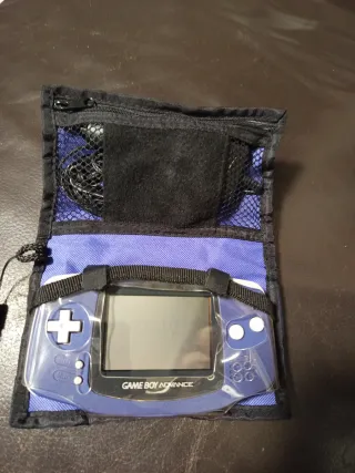 Game Boy Advance Morado + Funda y Auriculares
