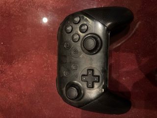 Mando Pro Nintendo Switch