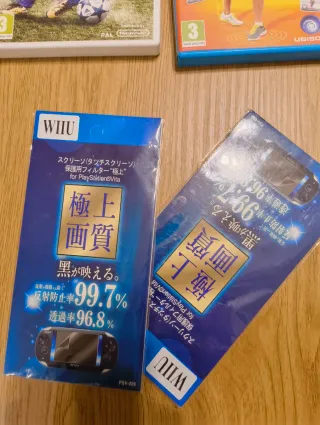 Nintendo Wii U Roja y Negra + 2 Mandos + 4 Juegos