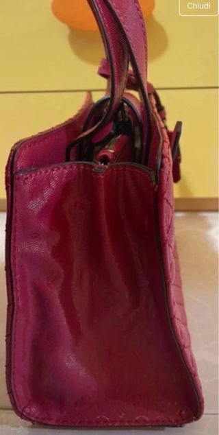 Borsa Guess trapuntata rossa
