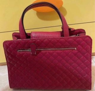 Borsa Guess trapuntata rossa