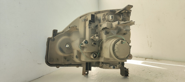 FARO DERECHO NISSAN X-TRAIL (T31) LE