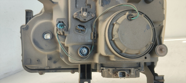 FARO DERECHO NISSAN X-TRAIL (T31) LE