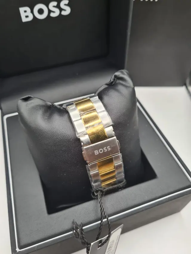 Reloj Hugo Boss Dorado y Plateado