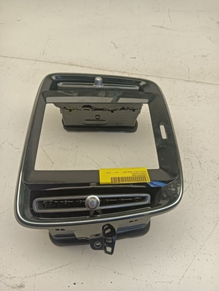 CONSOLA CENTRAL VOLVO XC40 D4204T12 31442614