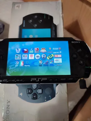 Console Sony PSP 1004 Nera in Buone Condizioni