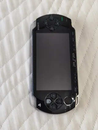 Console Sony PSP 1004 Nera in Buone Condizioni