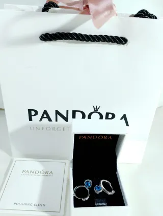 Pendientes Pandora Corazón Azul y Circonitas