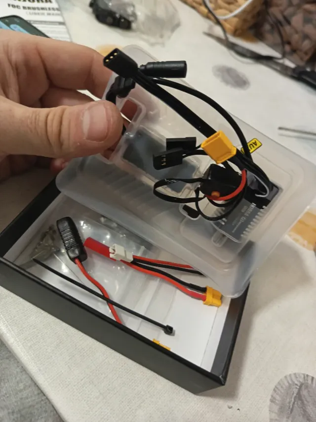 Motore e ESC Brushless INJORA 4800Kv