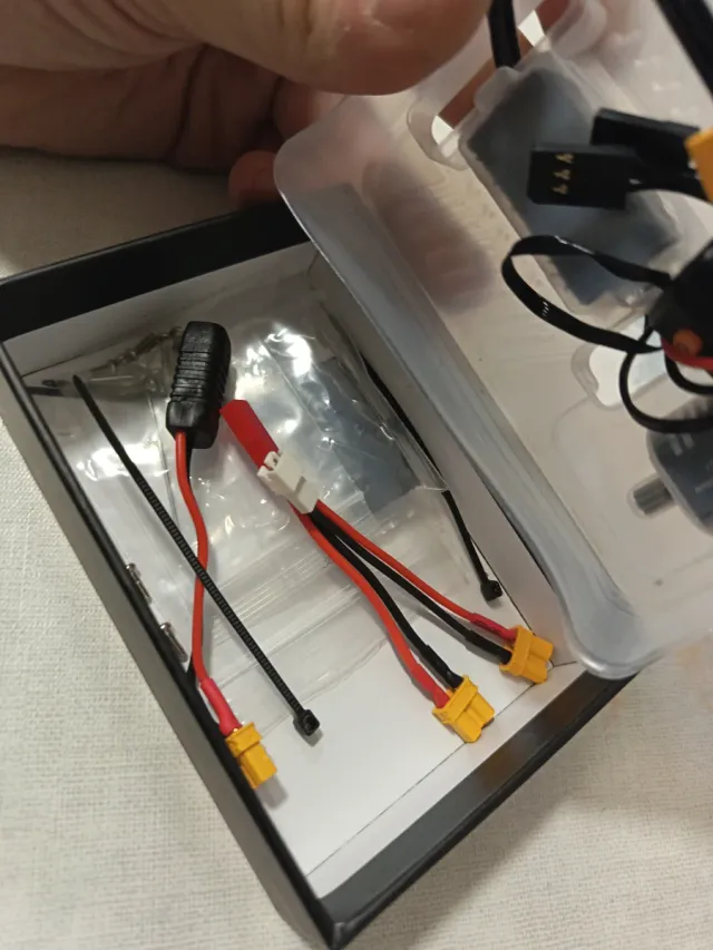 Motore e ESC Brushless INJORA 4800Kv