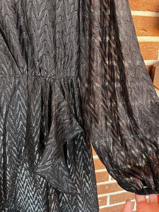 Vestido de brillos de Mango