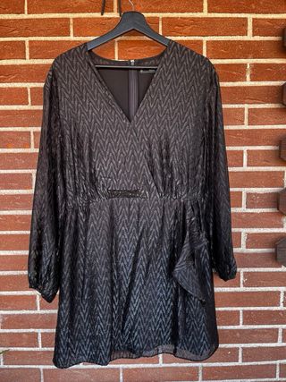 Vestido de brillos de Mango