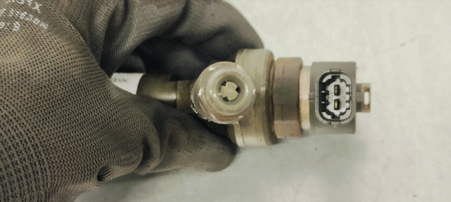 INYECTOR OPEL ASTRA H BERLINA Enjoy 0445110175