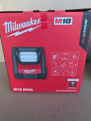 Faro LED Milwaukee M18 HOAL-O