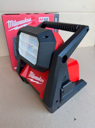 Faro LED Milwaukee M18 HOAL-O