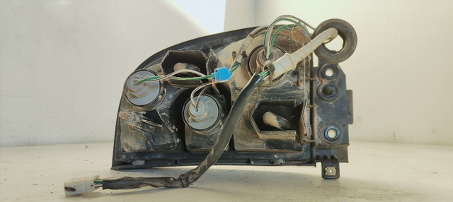 PILOTO TRASERO IZQUIERDO TOYOTA RAV 4 FUNCRUISER