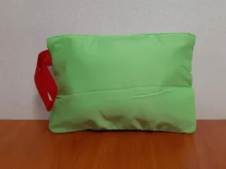 Pochette Mandarina Duck verde e fucsia