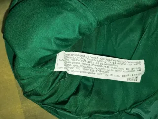 Chaqueta acolchada verde Bershka Talla M