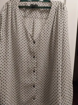 Blusa H&M manga larga talla 46