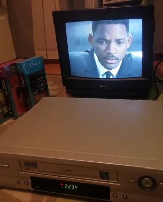 Reproductor - grabador VHS LG