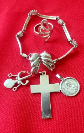 PRECIOSO LOTE DE PLATA DE LEY